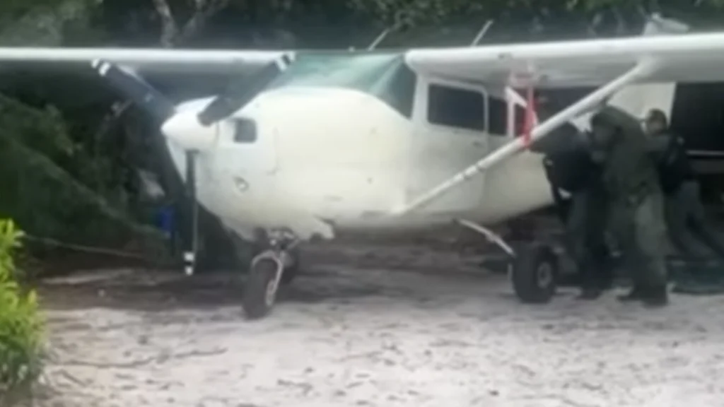 FANB incauta e inutiliza aeronave usada por grupos TANCOL